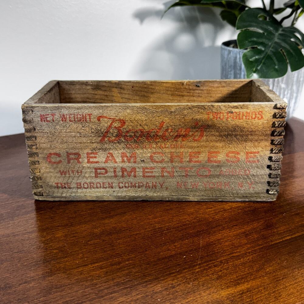 Vintage Borden's Cream Cheese Pimento 2 LB Wooden Advertising Box Crate